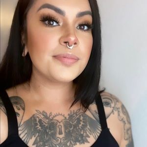 Meet your Posher, Connie